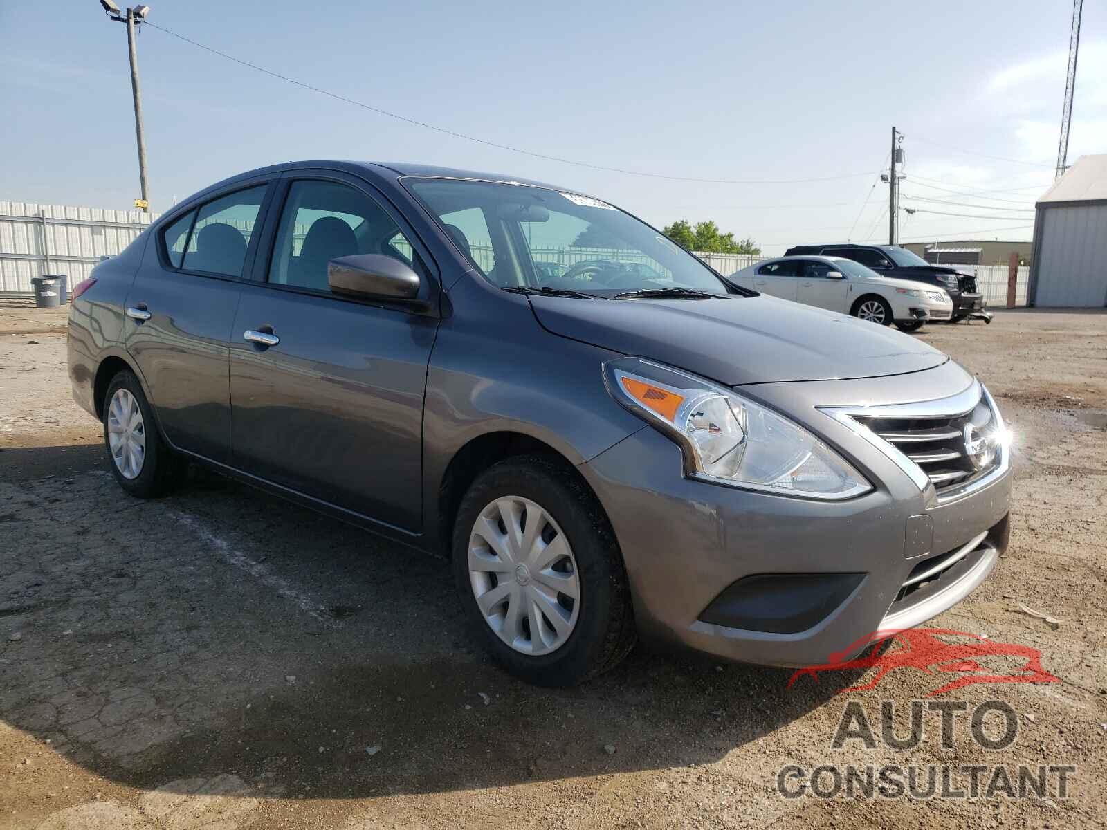 NISSAN VERSA 2019 - 3N1CN7AP4KL857739