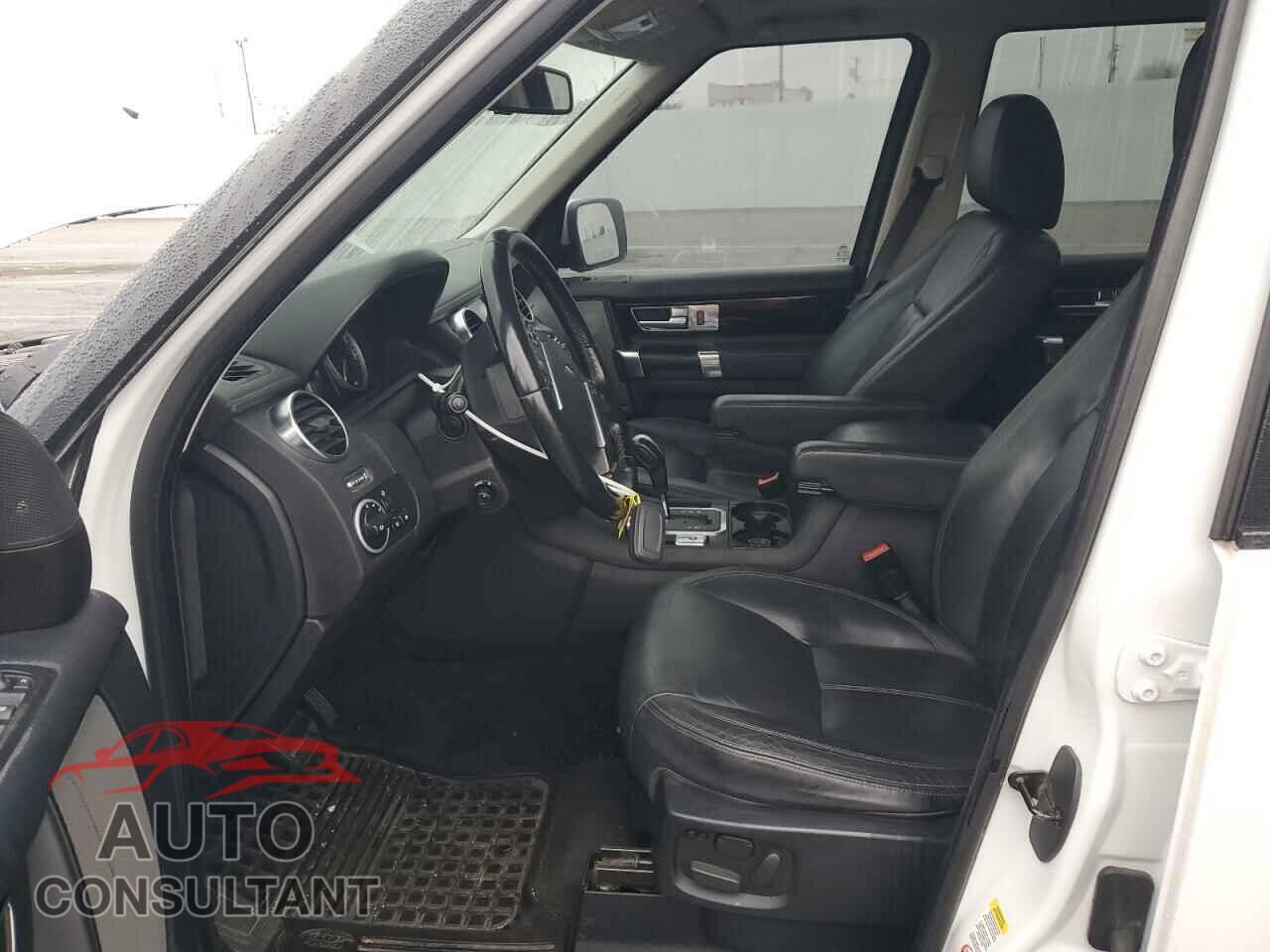 LAND ROVER LR4 2011 - SALAK2D44BA555790