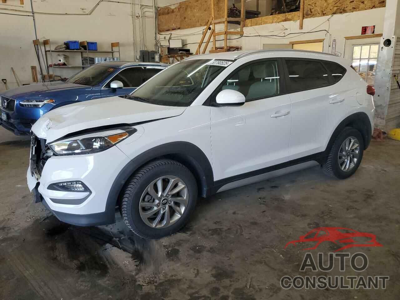 HYUNDAI TUCSON 2018 - KM8J3CA47JU670570