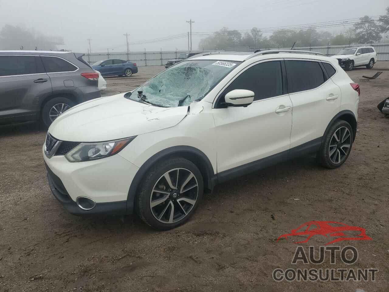 NISSAN ROGUE 2017 - JN1BJ1CP7HW035165