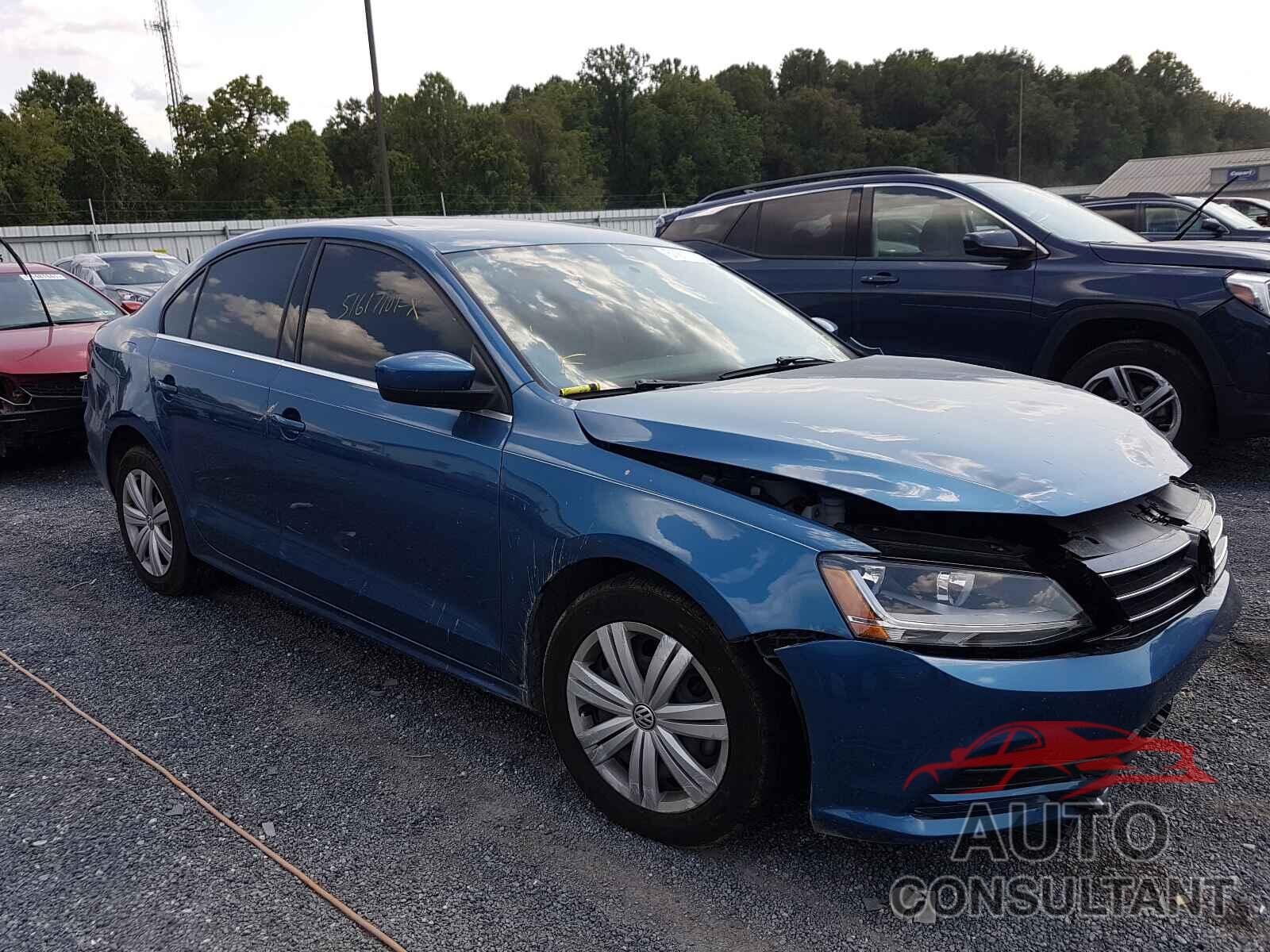 VOLKSWAGEN JETTA 2017 - 3VW2B7AJXHM308043