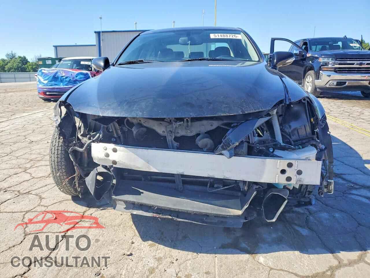 LEXUS IS 2012 - JTHBF5C26C5177692