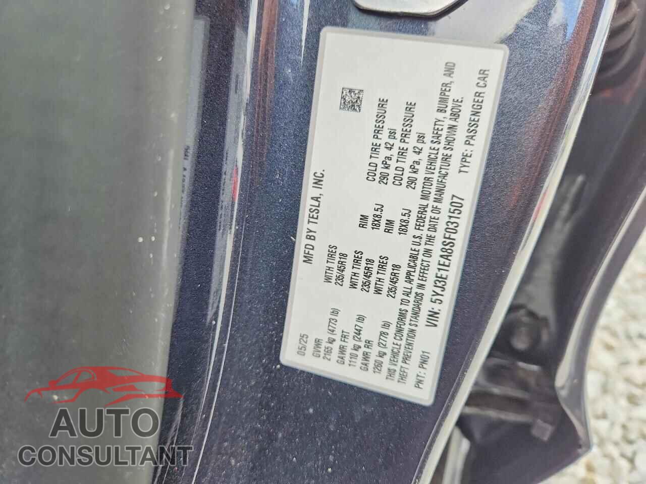 TESLA MODEL 3 2025 - 5YJ3E1EA8SF031507