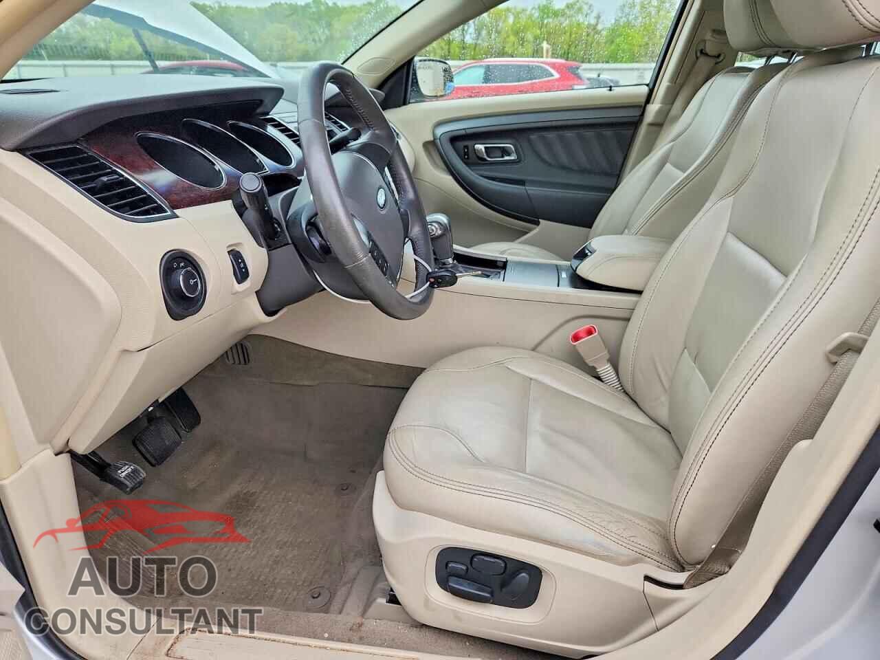 FORD TAURUS 2011 - 1FAHP2EW1BG140341
