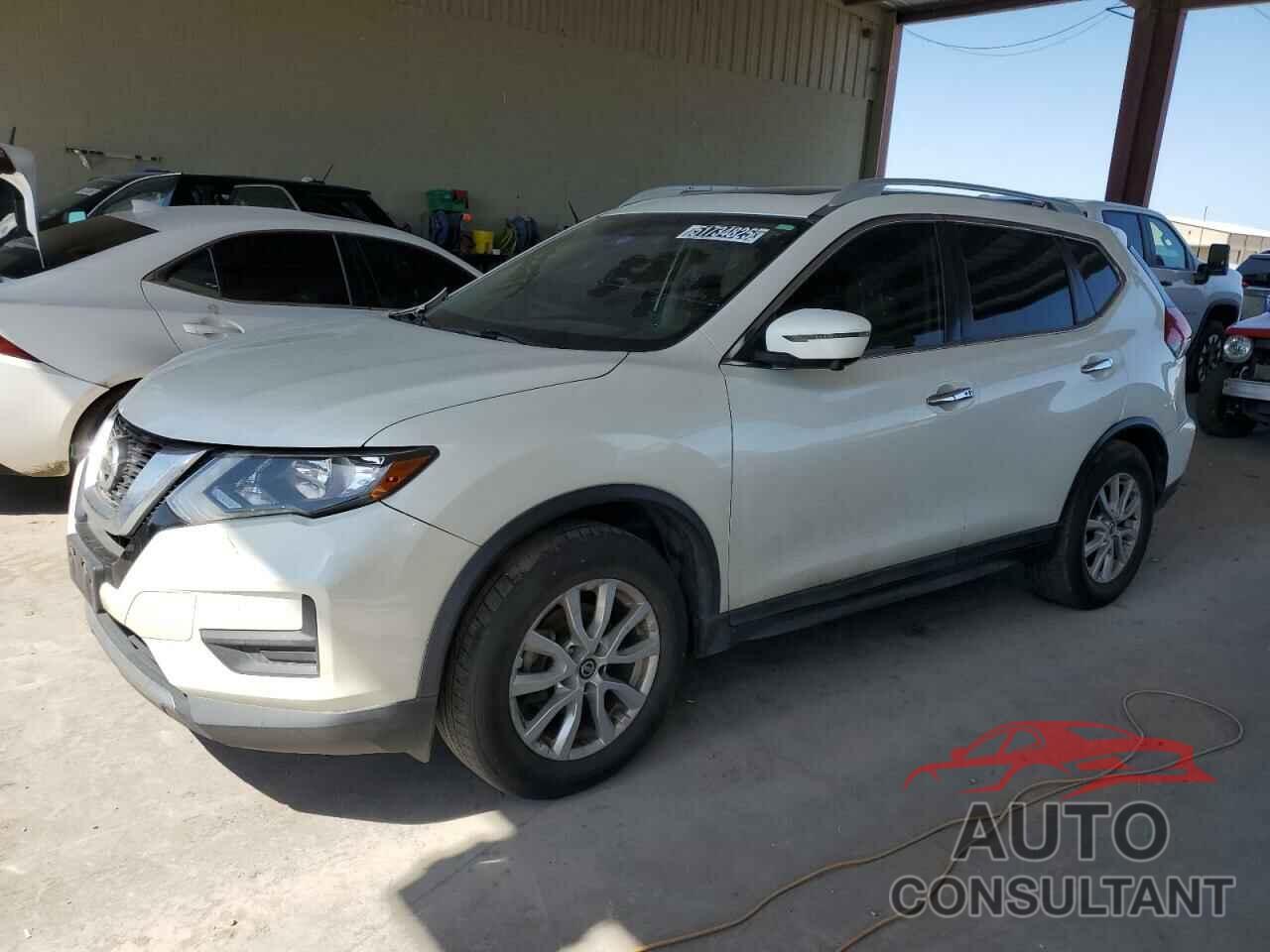 NISSAN ROGUE 2017 - 5N1AT2MT9HC740339