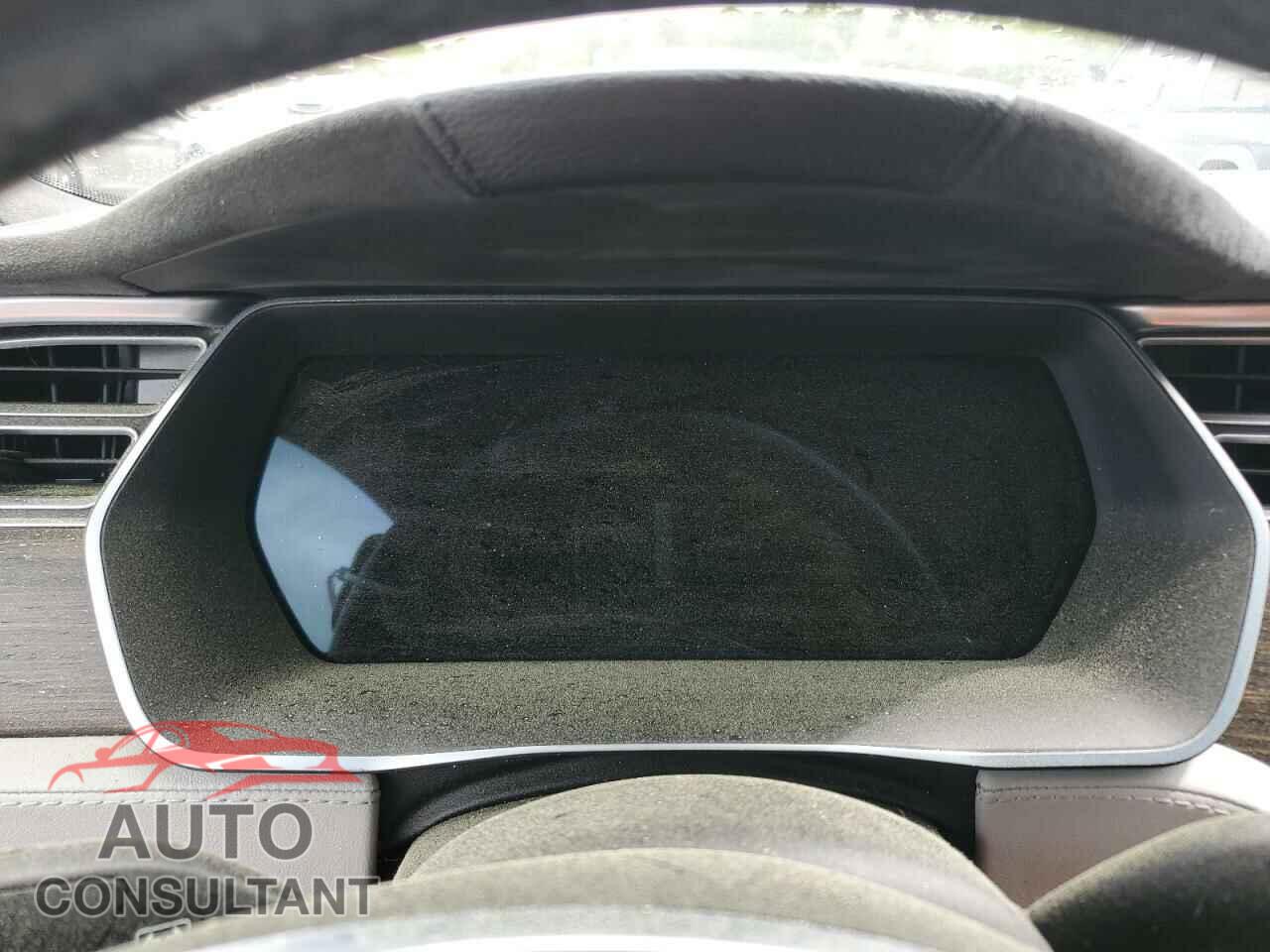 TESLA MODEL S 2015 - 5YJSA1H19FF080420