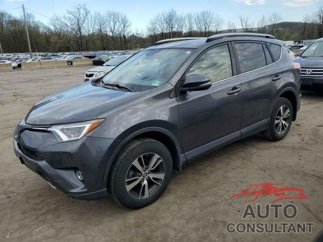 TOYOTA RAV4 2018 - JTMRFREV6JJ718906