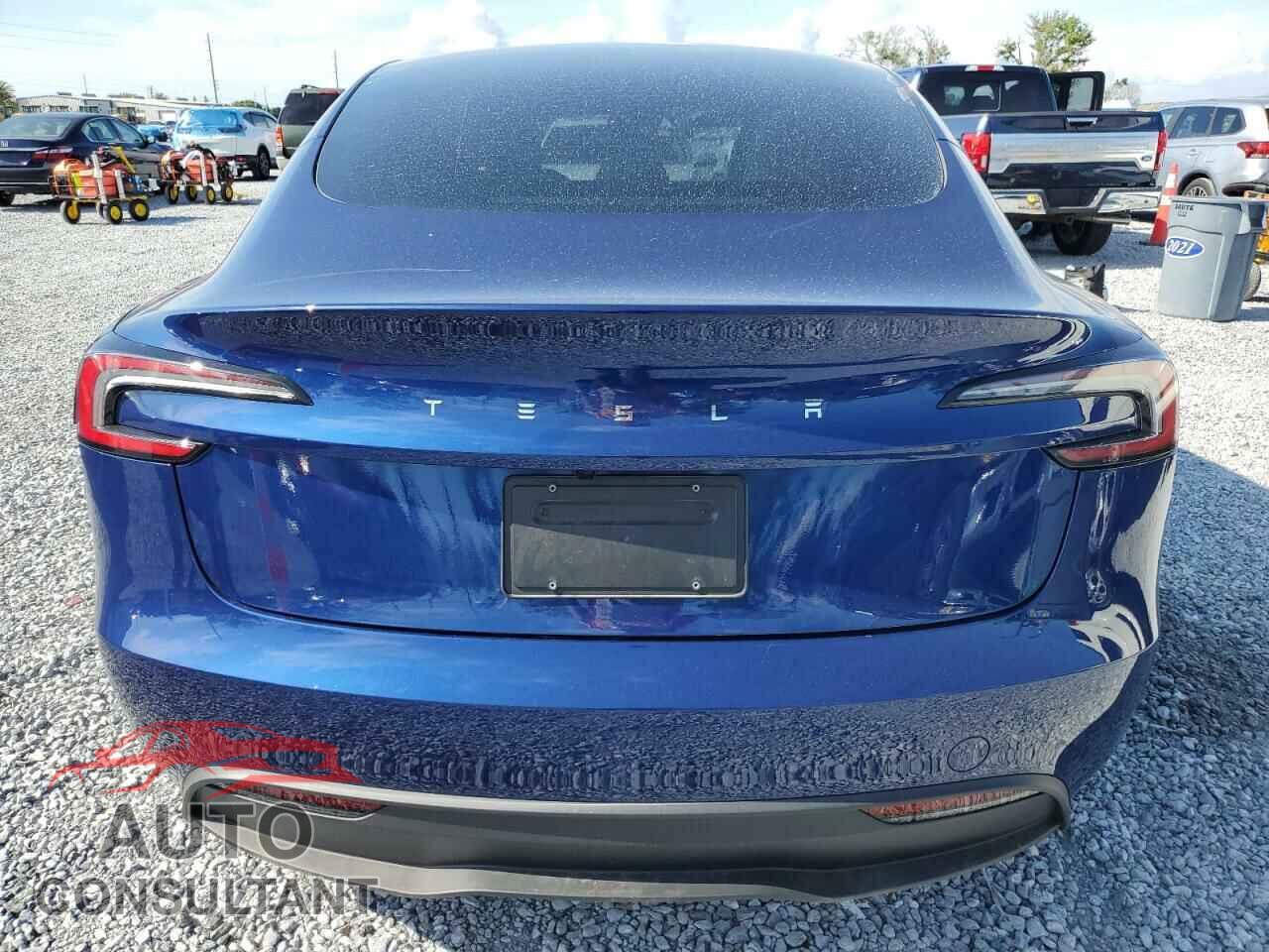 TESLA MODEL 3 2025 - 5YJ3E1EA1SF887750