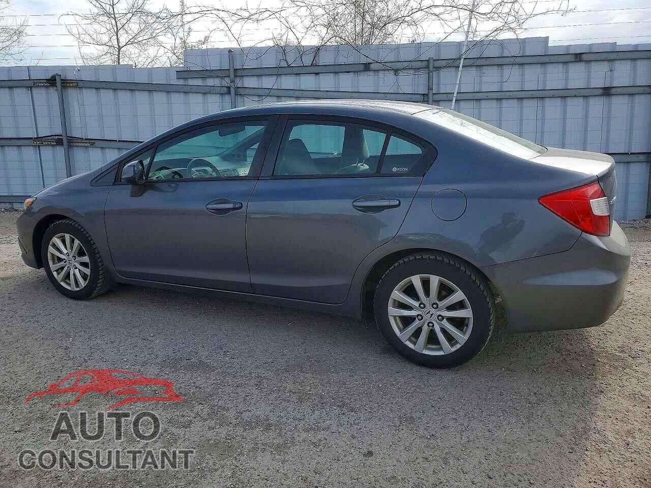 HONDA CIVIC 2012 - 2HGFB2F55CH109820