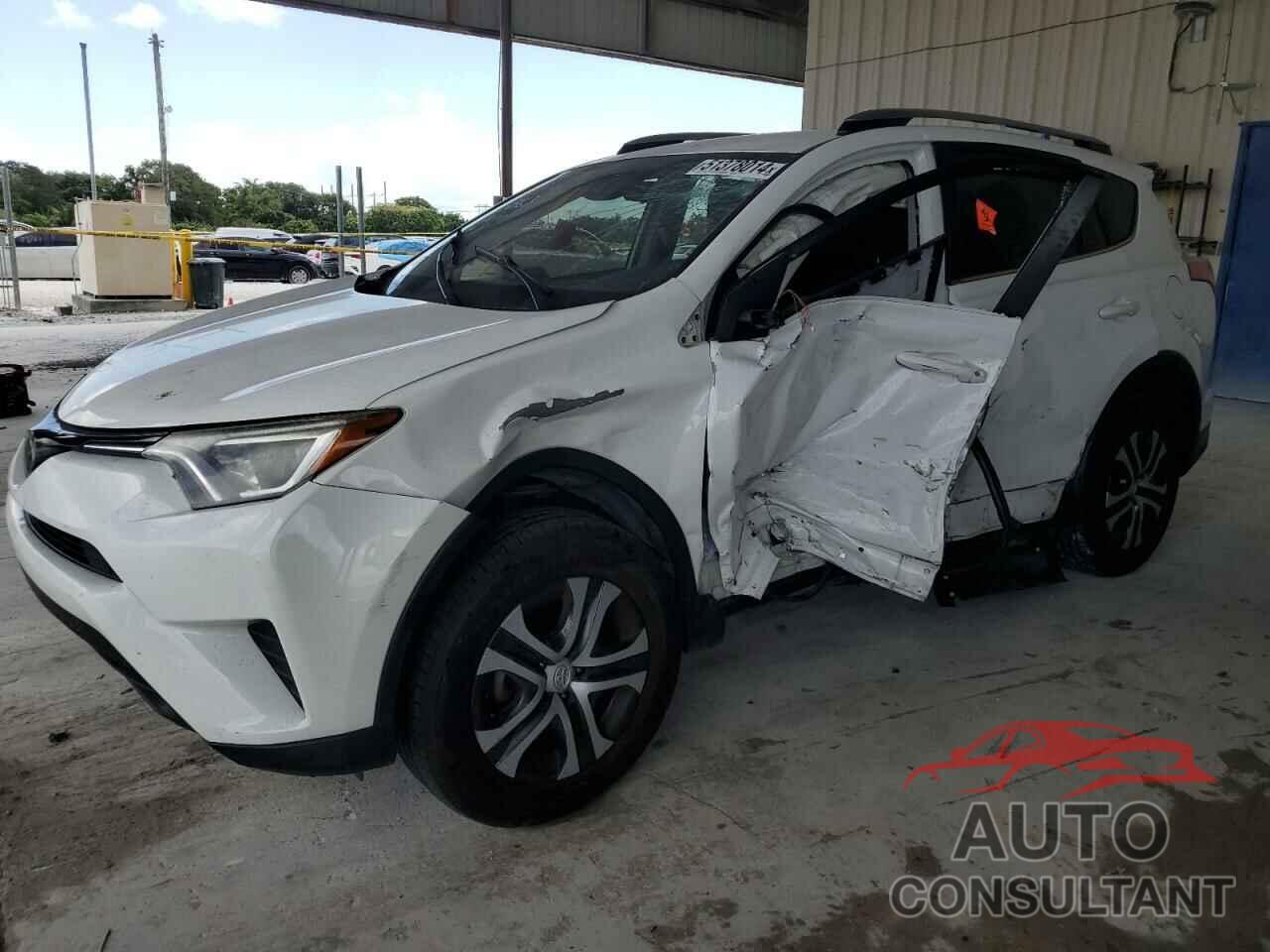 TOYOTA RAV4 2018 - JTMZFREV0JJ183863