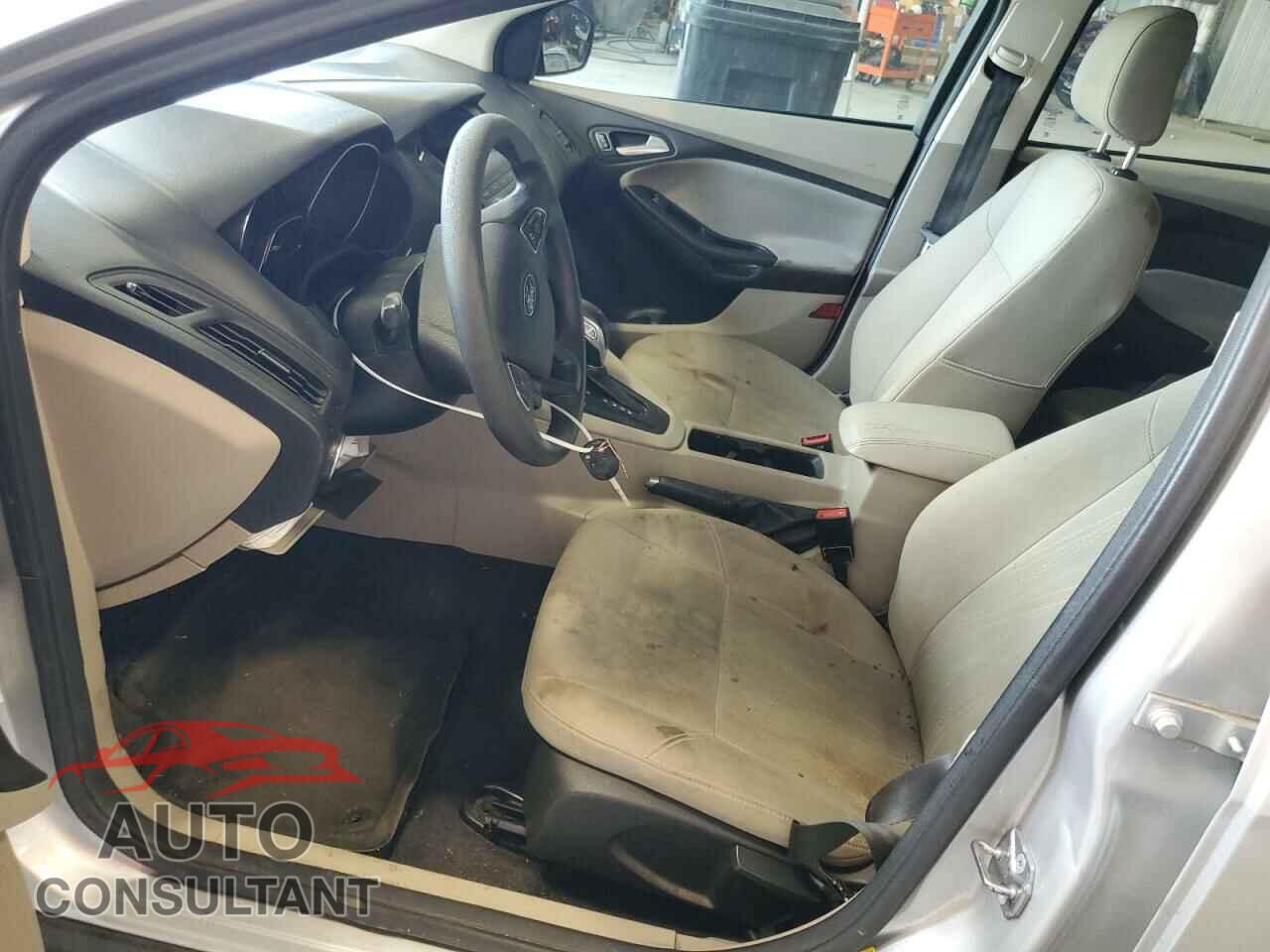 FORD FOCUS 2018 - 1FADP3FE9JL234158