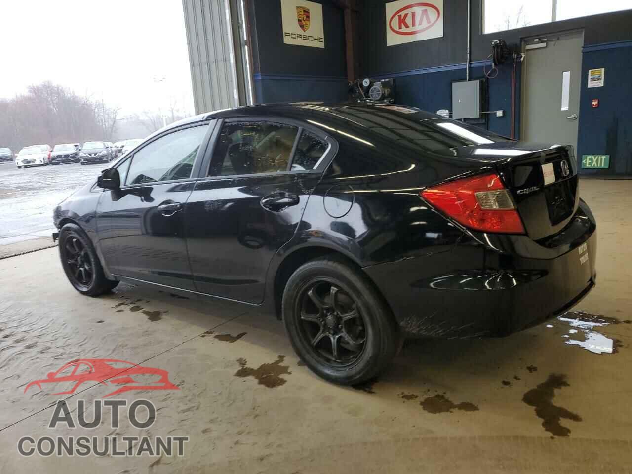 HONDA CIVIC 2012 - 2HGFB2F87CH538886