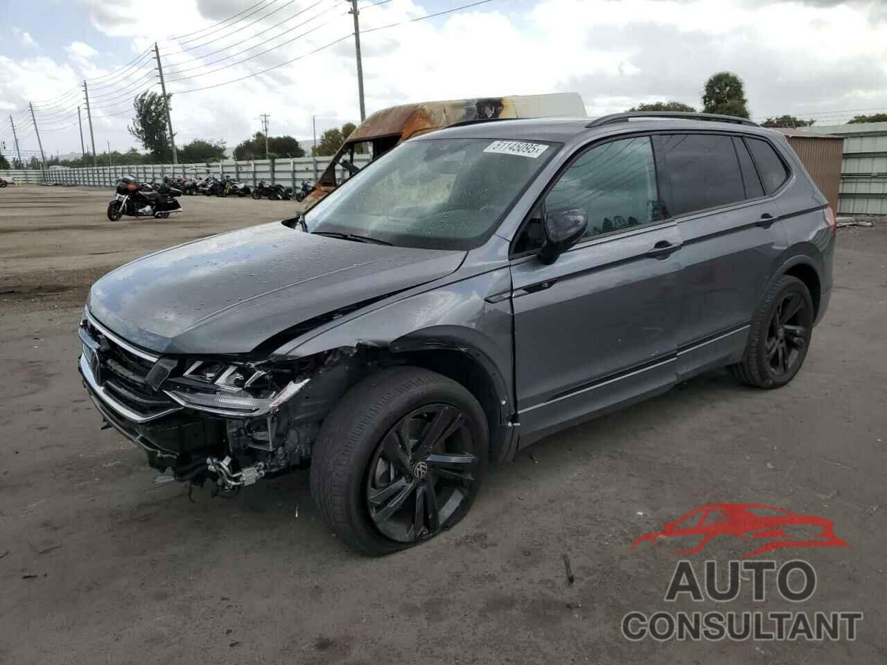 VOLKSWAGEN TIGUAN 2024 - 3VVCB7AX8RM068814