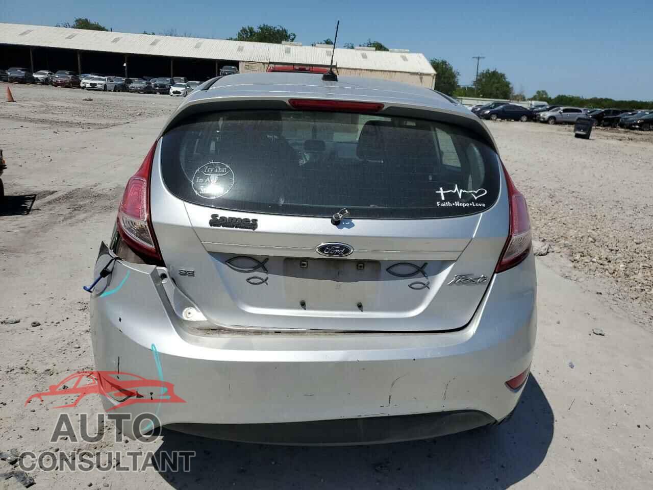 FORD FIESTA 2014 - 3FADP4EJ4EM179918
