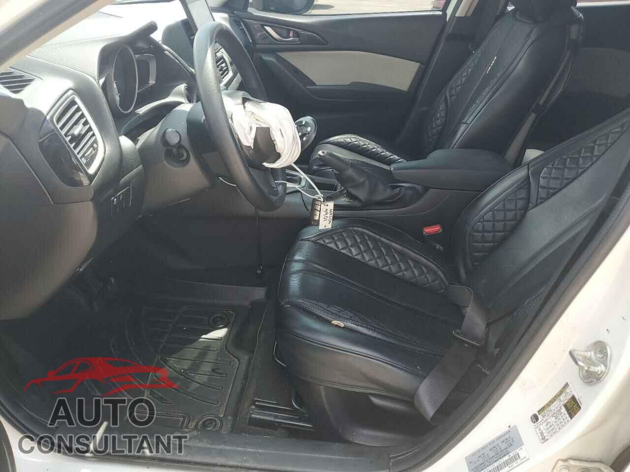 MAZDA 3 2014 - JM1BM1U78E1158615
