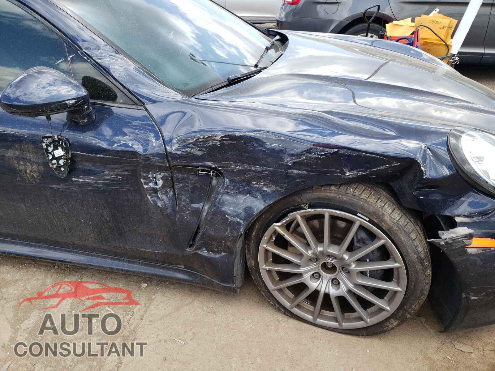 PORSCHE PANAMERA 2016 - WP0AA2A71GL001465