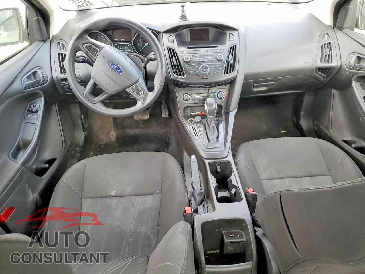 FORD FOCUS 2017 - 1FADP3E29HL270076