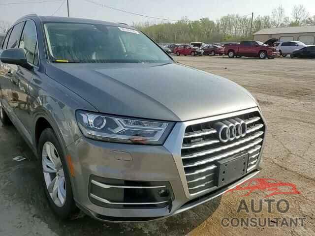 AUDI Q7 2018 - WA1LAAF70JD005465