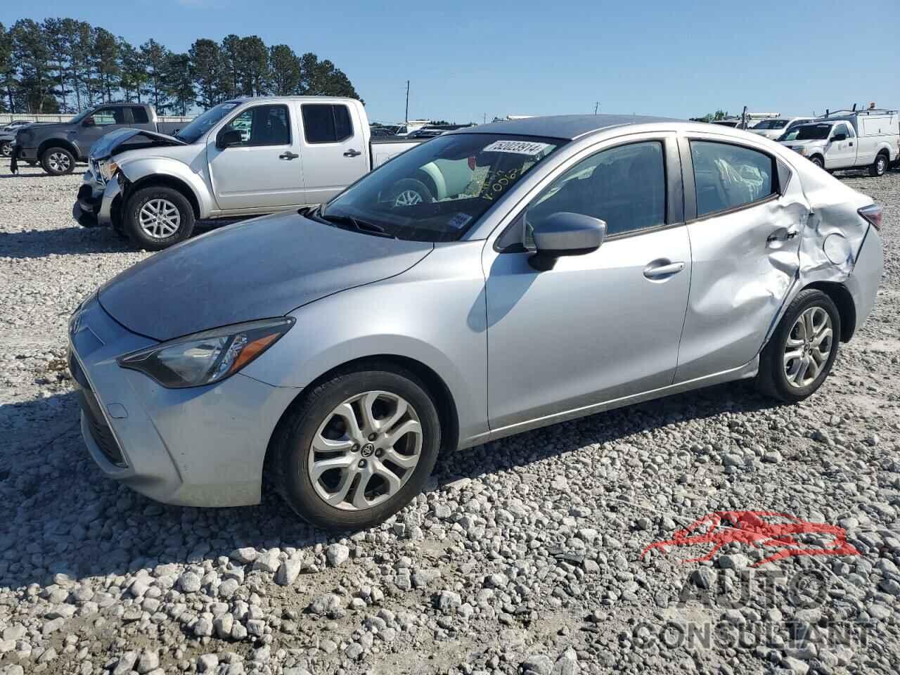 TOYOTA YARIS 2018 - 3MYDLBYV9JY310063