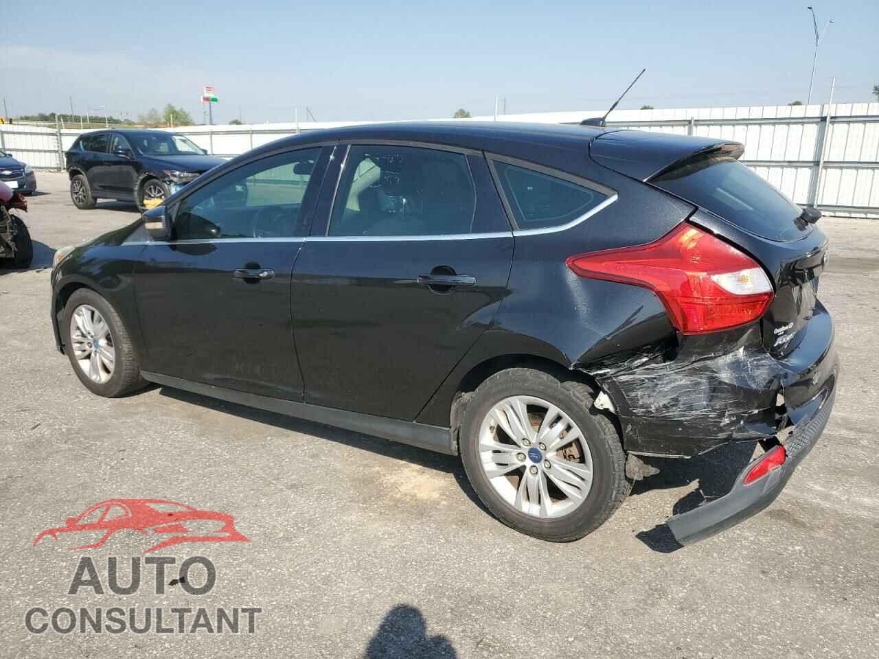 FORD FOCUS 2012 - 1FAHP3M22CL147845