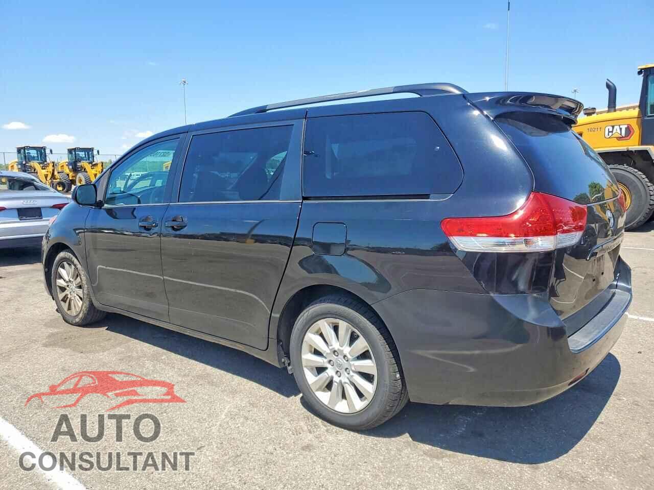 TOYOTA All Models 2012 - 5TDDK3DC4CS042786