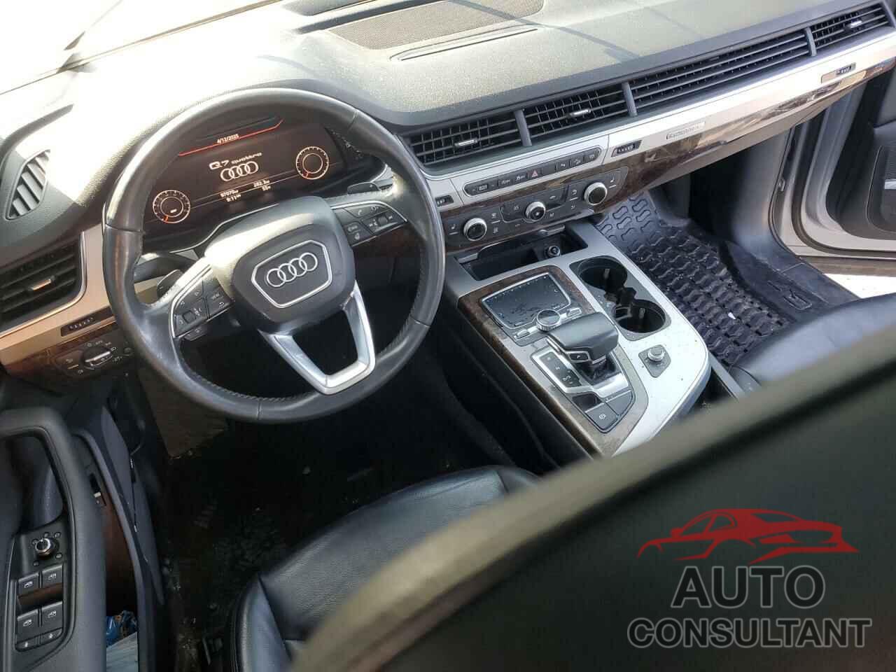 AUDI Q7 2018 - WA1LHAF74JD035614