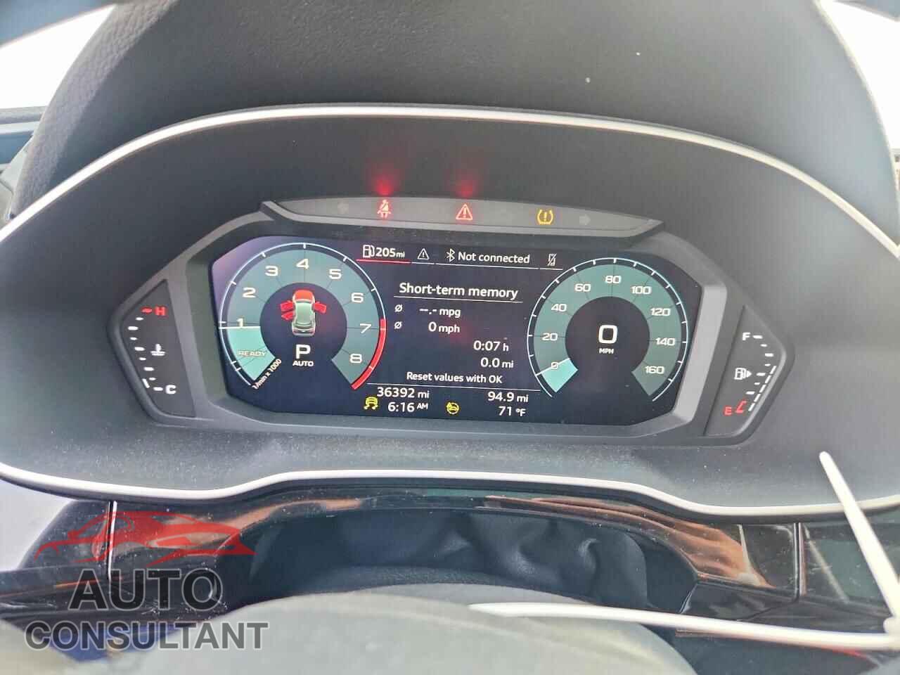 AUDI Q3 2022 - WA1EECF30N1094578