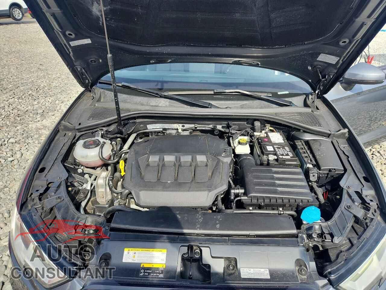 AUDI A3 2020 - WAUBEGFF7LA102289