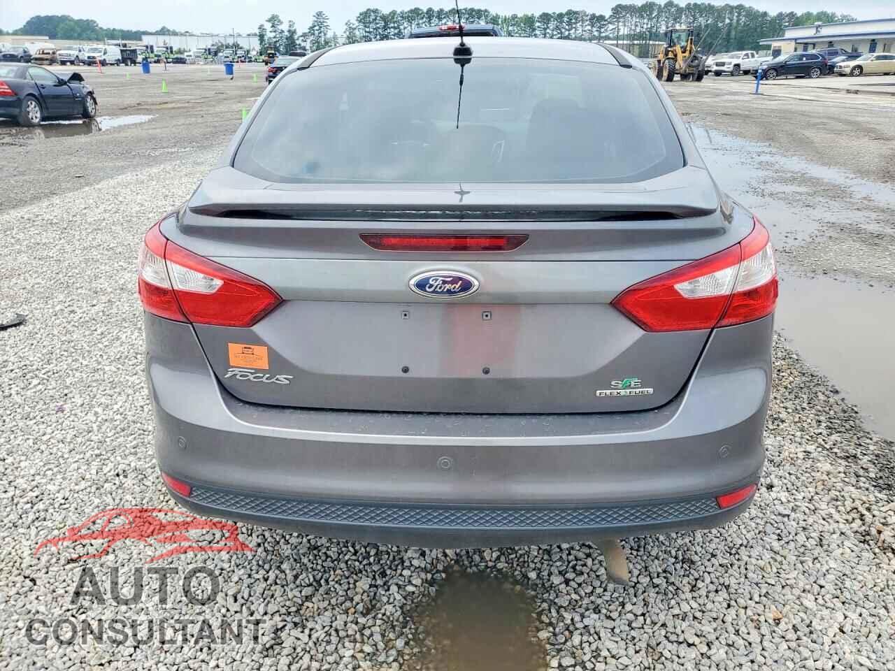 FORD FOCUS 2013 - 1FADP3F23DL330118