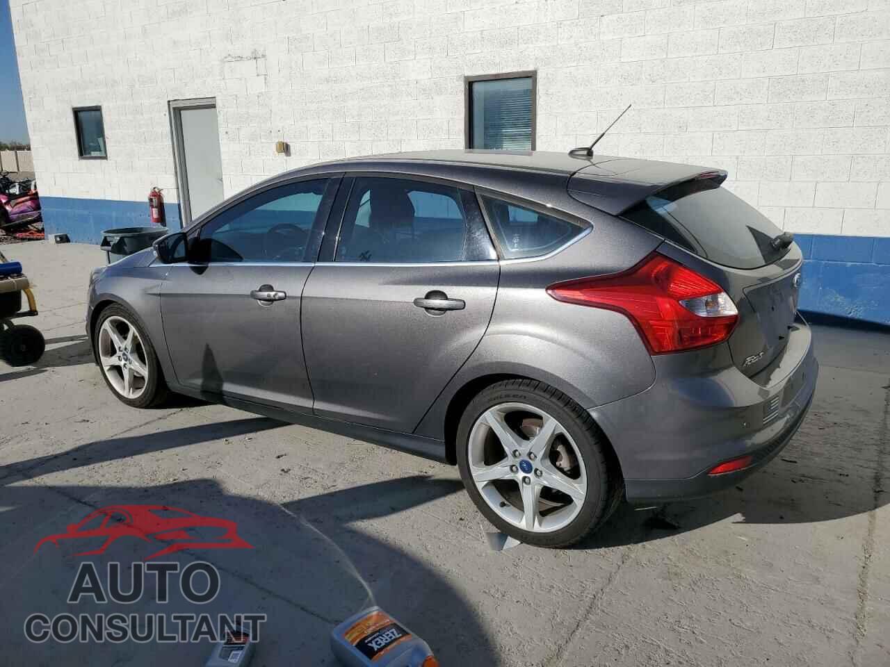 FORD FOCUS 2012 - 1FAHP3N21CL302058