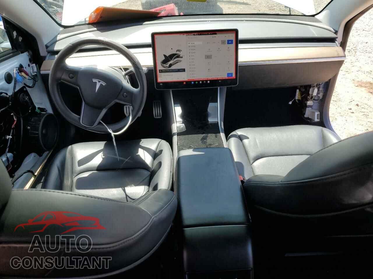 TESLA MODEL 3 2020 - 5YJ3E1EC1LF736281