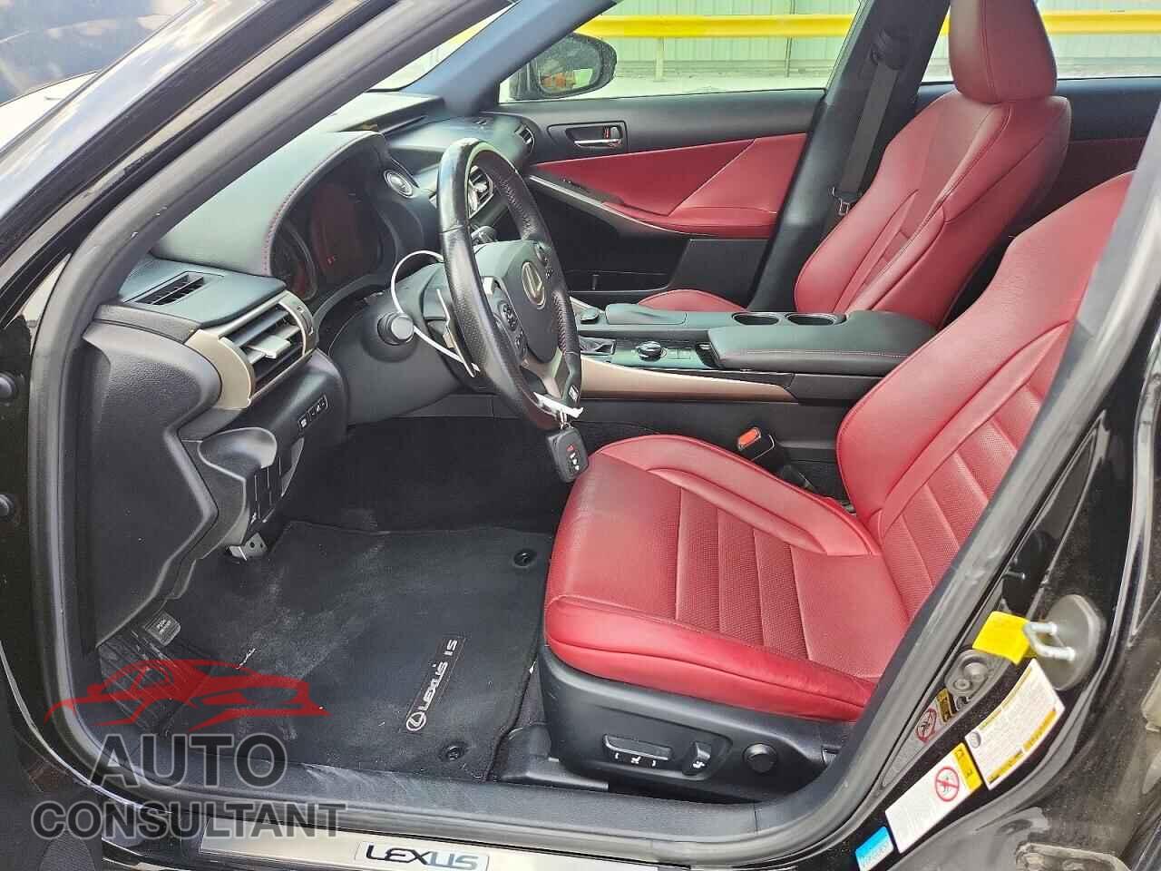 LEXUS IS 2014 - JTHBF1D2XE5036246