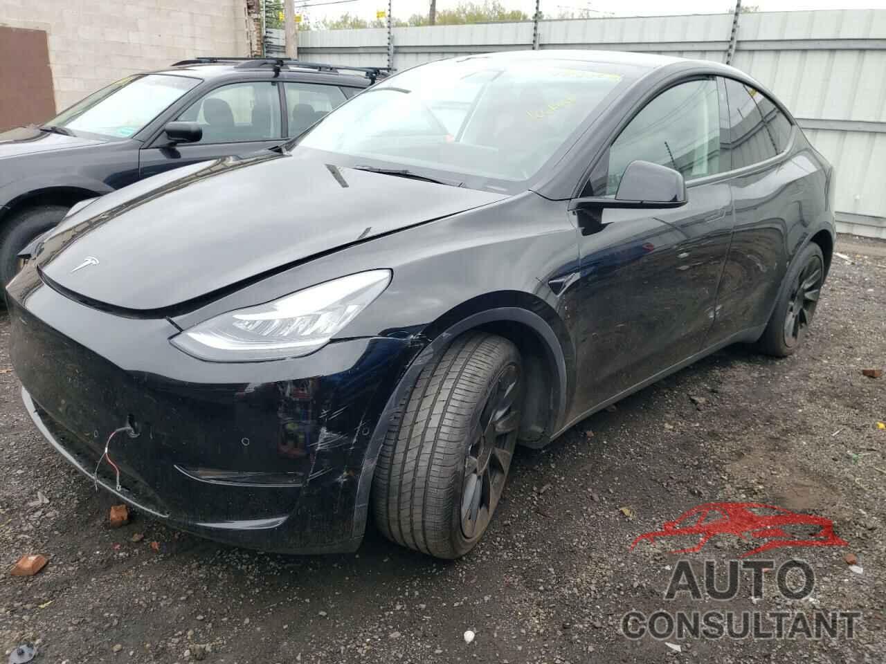 TESLA MODEL Y 2021 - 5YJYGDEE9MF200778