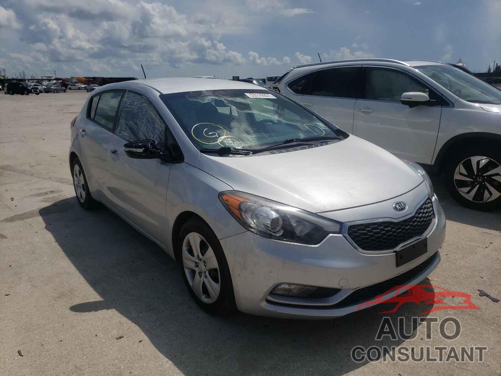 KIA FORTE 2016 - KNAFK5A84G5643466