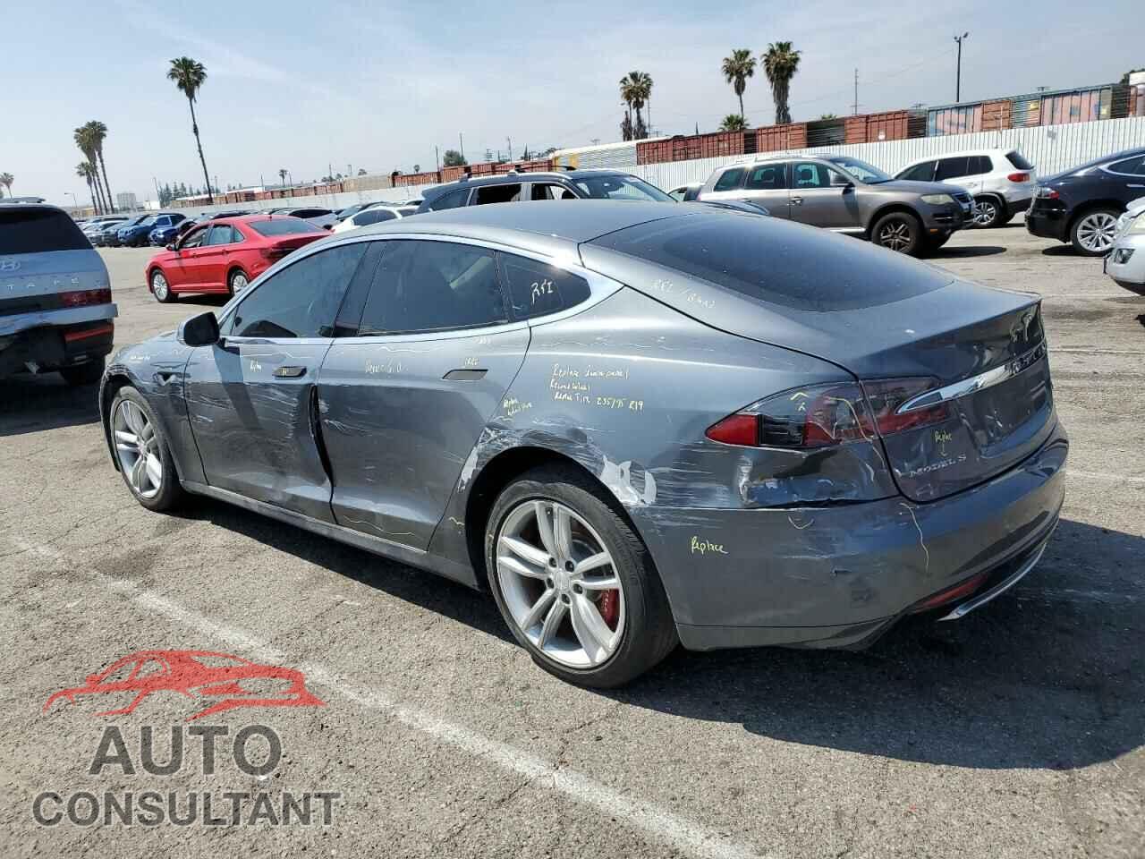 TESLA MODEL S 2014 - 5YJSA1H17EFP36595
