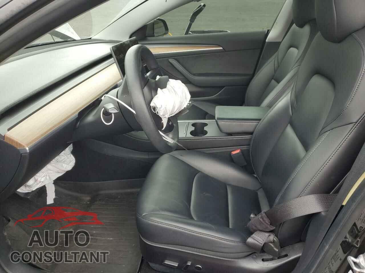 TESLA MODEL 3 2021 - 5YJ3E1EA7MF071063
