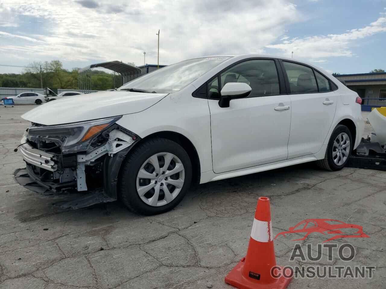 TOYOTA COROLLA 2024 - JTDBCMFE2RJ033809