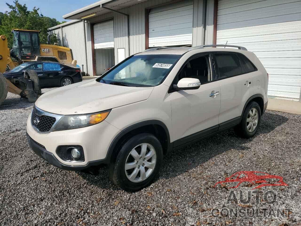 KIA SORENTO 2011 - 5XYKT4A13BG154018