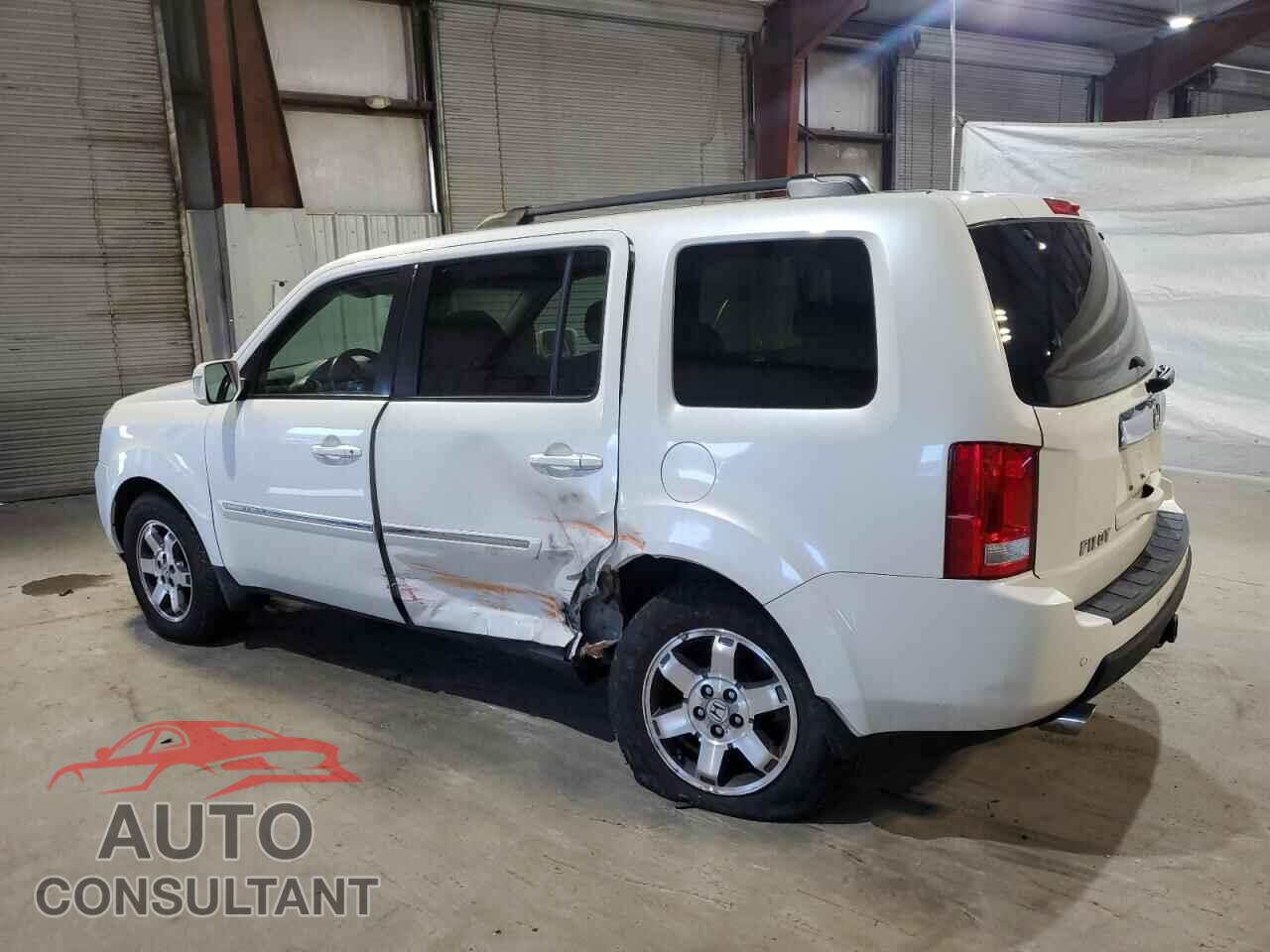 HONDA PILOT 2011 - 5FNYF4H97BB047803