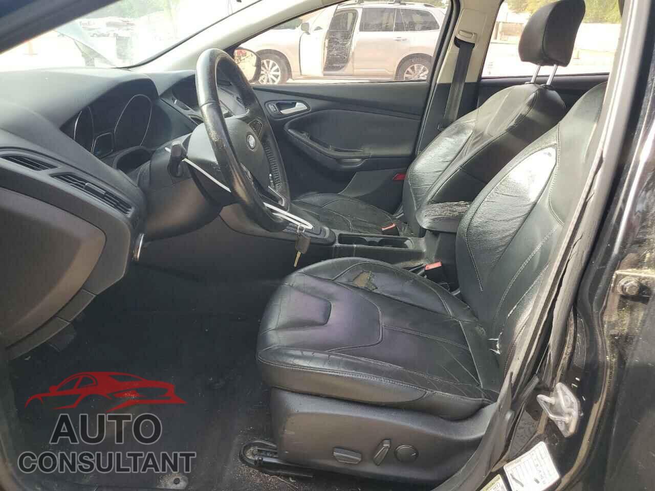 FORD FOCUS 2016 - 1FADP3K25GL332446