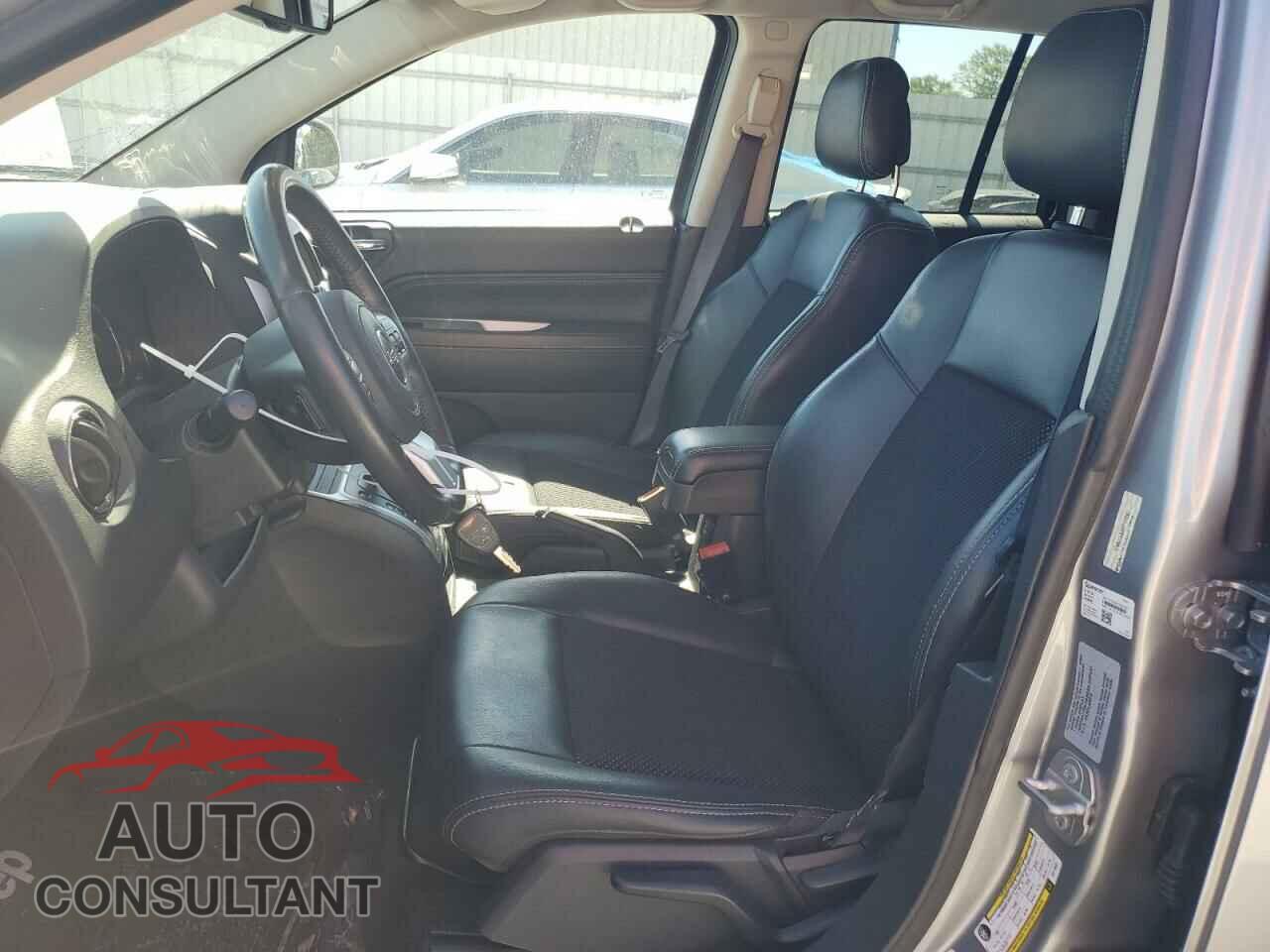 JEEP COMPASS 2017 - 1C4NJCEA8HD115567