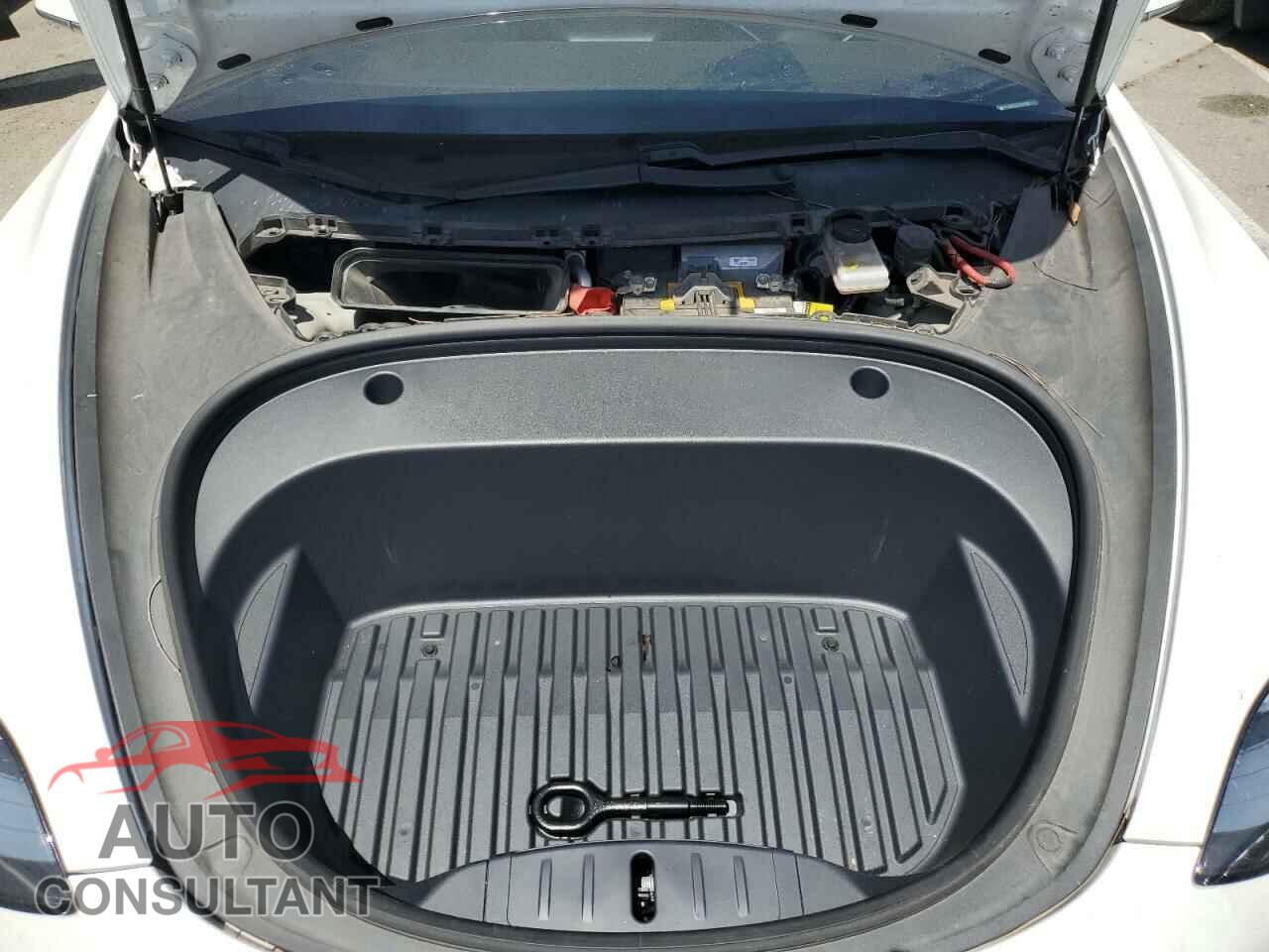 TESLA MODEL 3 2020 - 5YJ3E1EAXLF807556