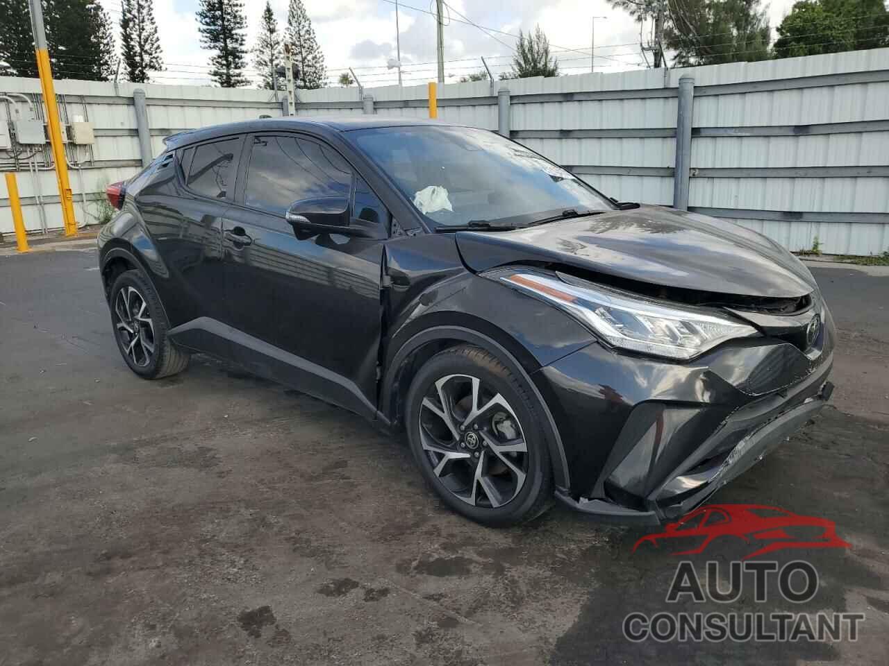 TOYOTA C-HR 2021 - NMTKHMBX0MR136570