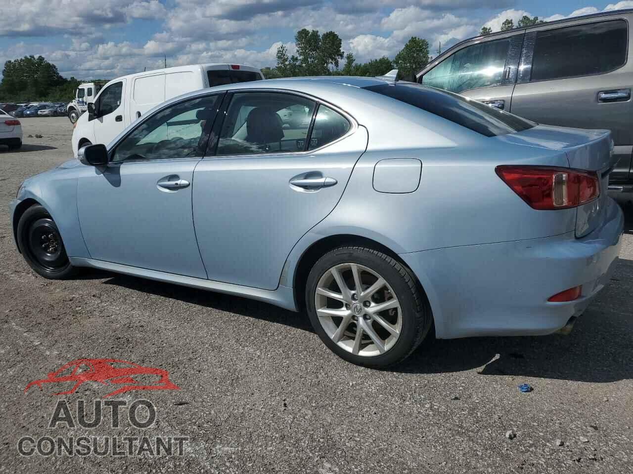 LEXUS IS 2011 - JTHCF5C22B5048190