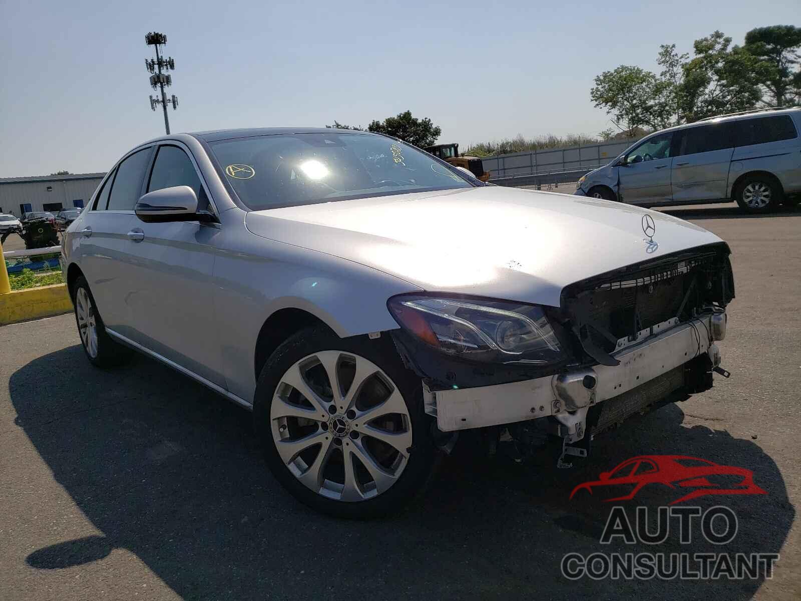 MERCEDES-BENZ E-CLASS 2018 - WDDZF4KB9JA359182