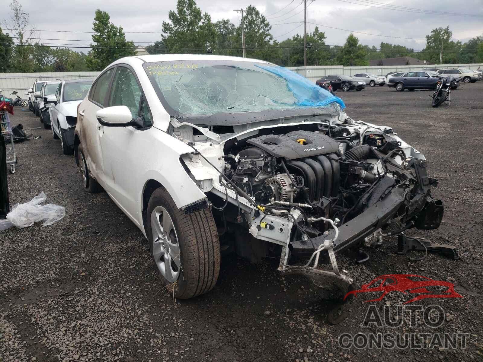 KIA FORTE 2018 - 3KPFK4A79JE231303