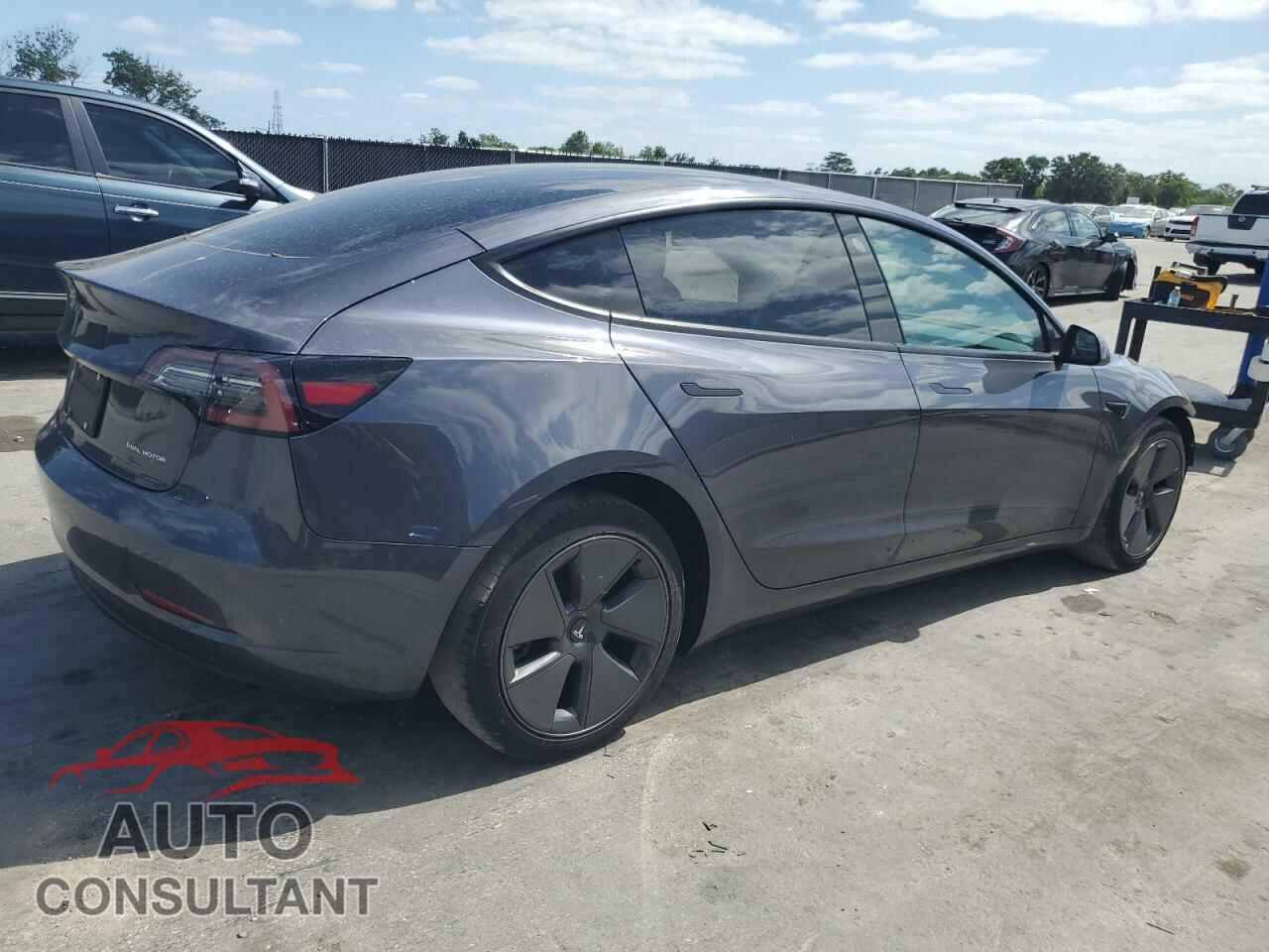 TESLA MODEL 3 2023 - 5YJ3E1EBXPF389840