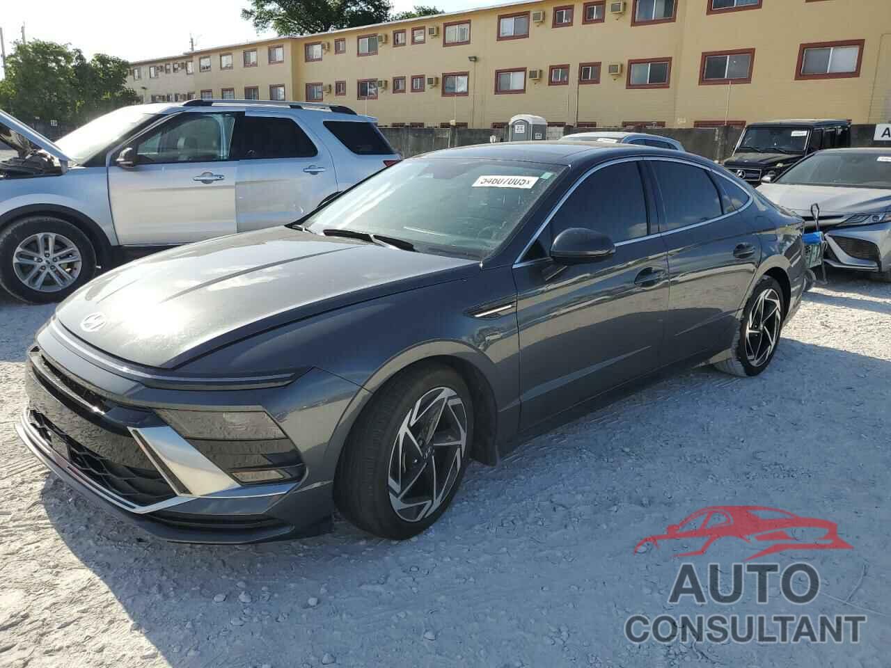 HYUNDAI SONATA 2024 - KMHL14JA6RA390159
