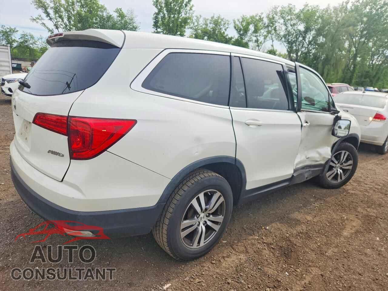 HONDA PILOT 2017 - 5FNYF6H70HB070228