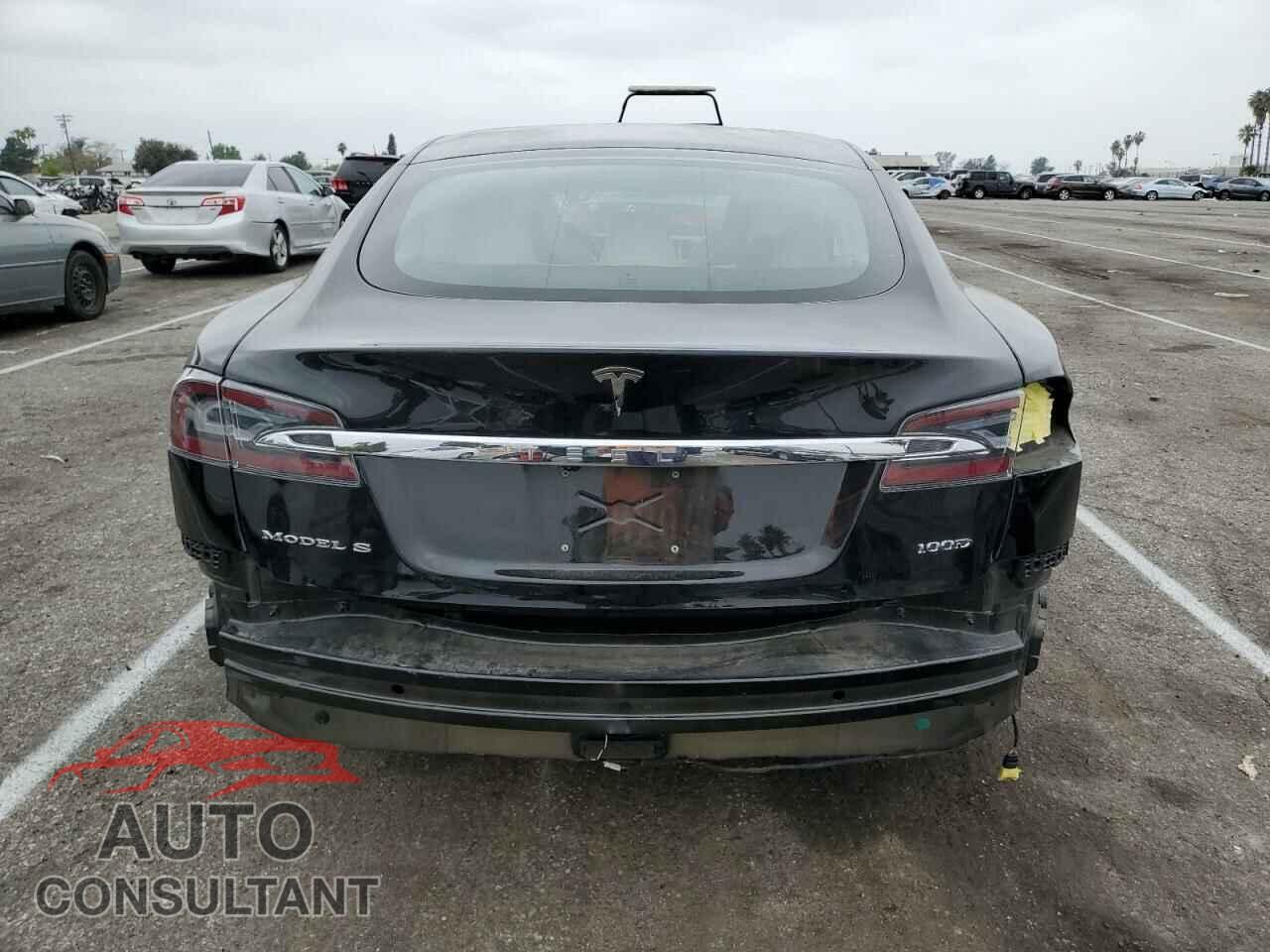 TESLA MODEL S 2019 - 5YJSA1E20KF302205